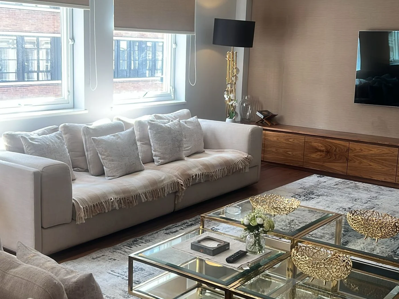 An elegant, freshly cleaned living room in Bradford